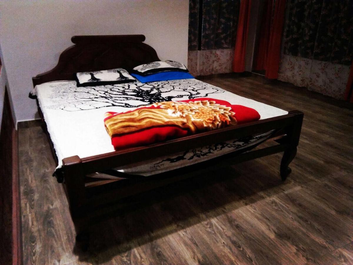Hotel Wanders In Travel Company Madikeri Exterior foto