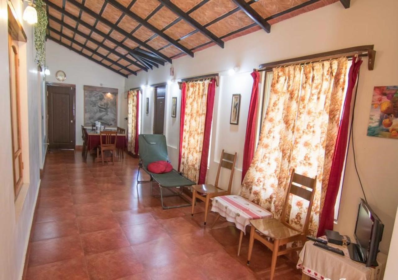 Hotel Wanders In Travel Company Madikeri Exterior foto